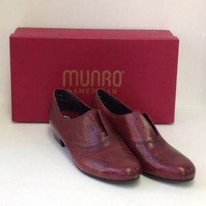 Munro Loafers